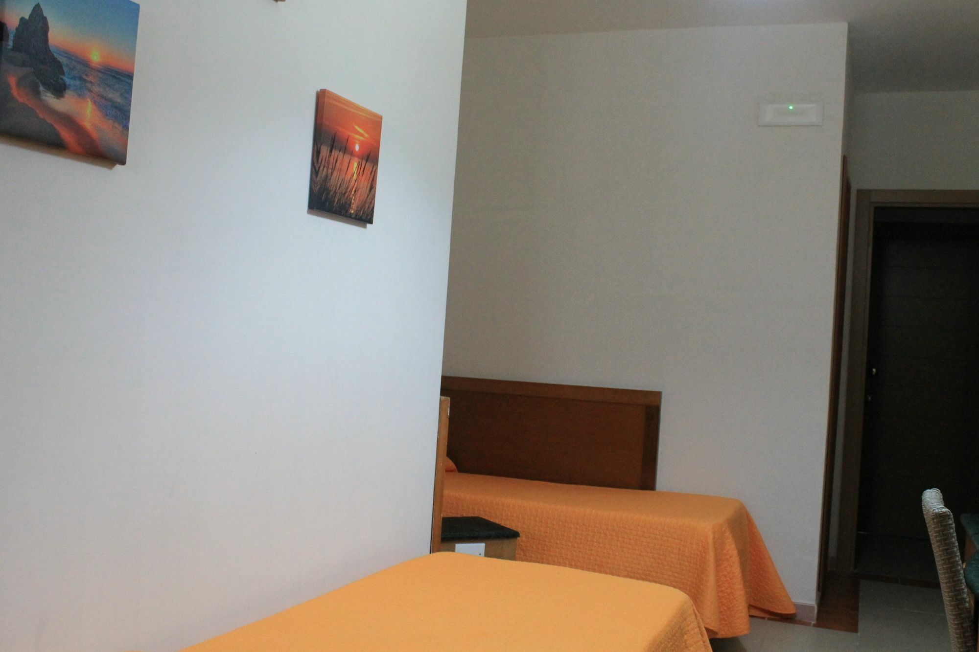 B&B Palazzo Manfredi Vieste, Fronte Mare Con Parcheggio Exteriör bild