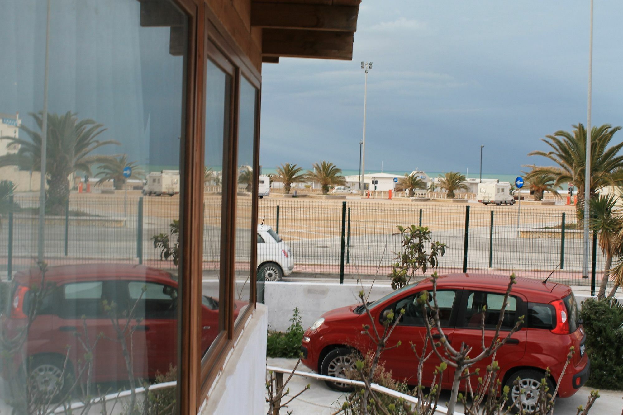 B&B Palazzo Manfredi Vieste, Fronte Mare Con Parcheggio Exteriör bild