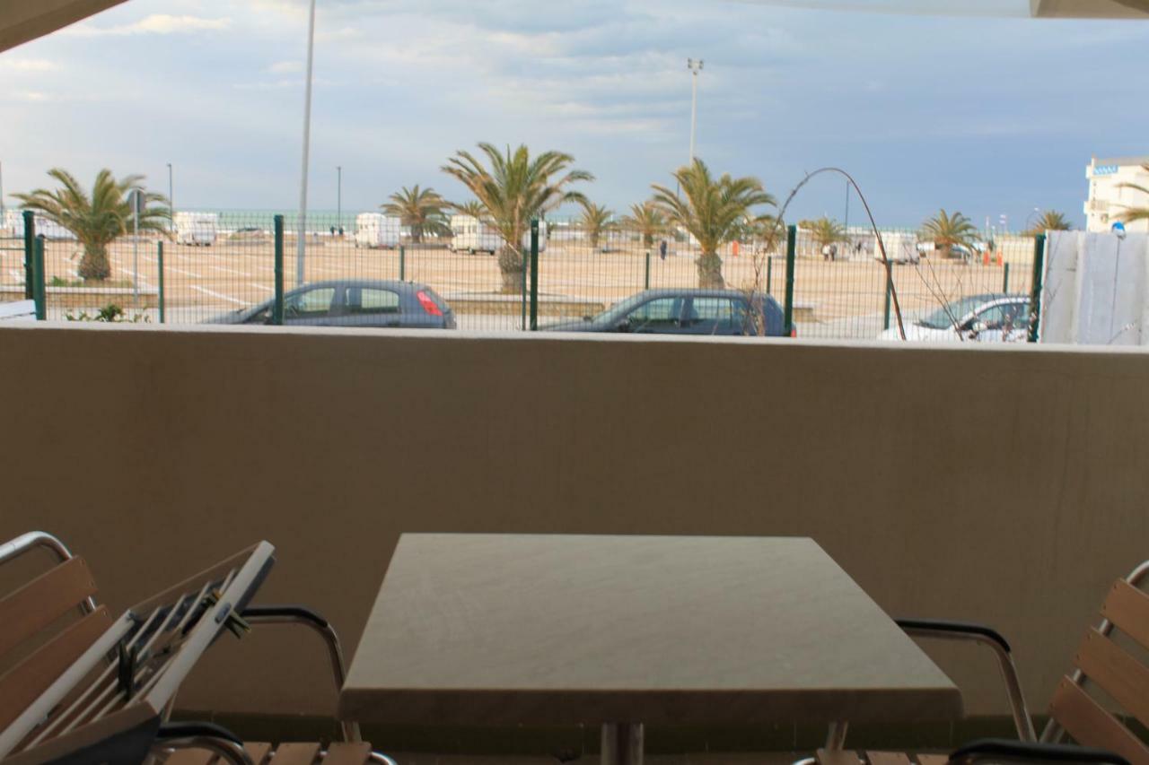 B&B Palazzo Manfredi Vieste, Fronte Mare Con Parcheggio Exteriör bild